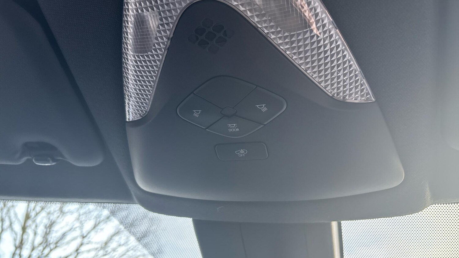 Used Toyota C-HR 2020 for sale - 77410840: Photo 32