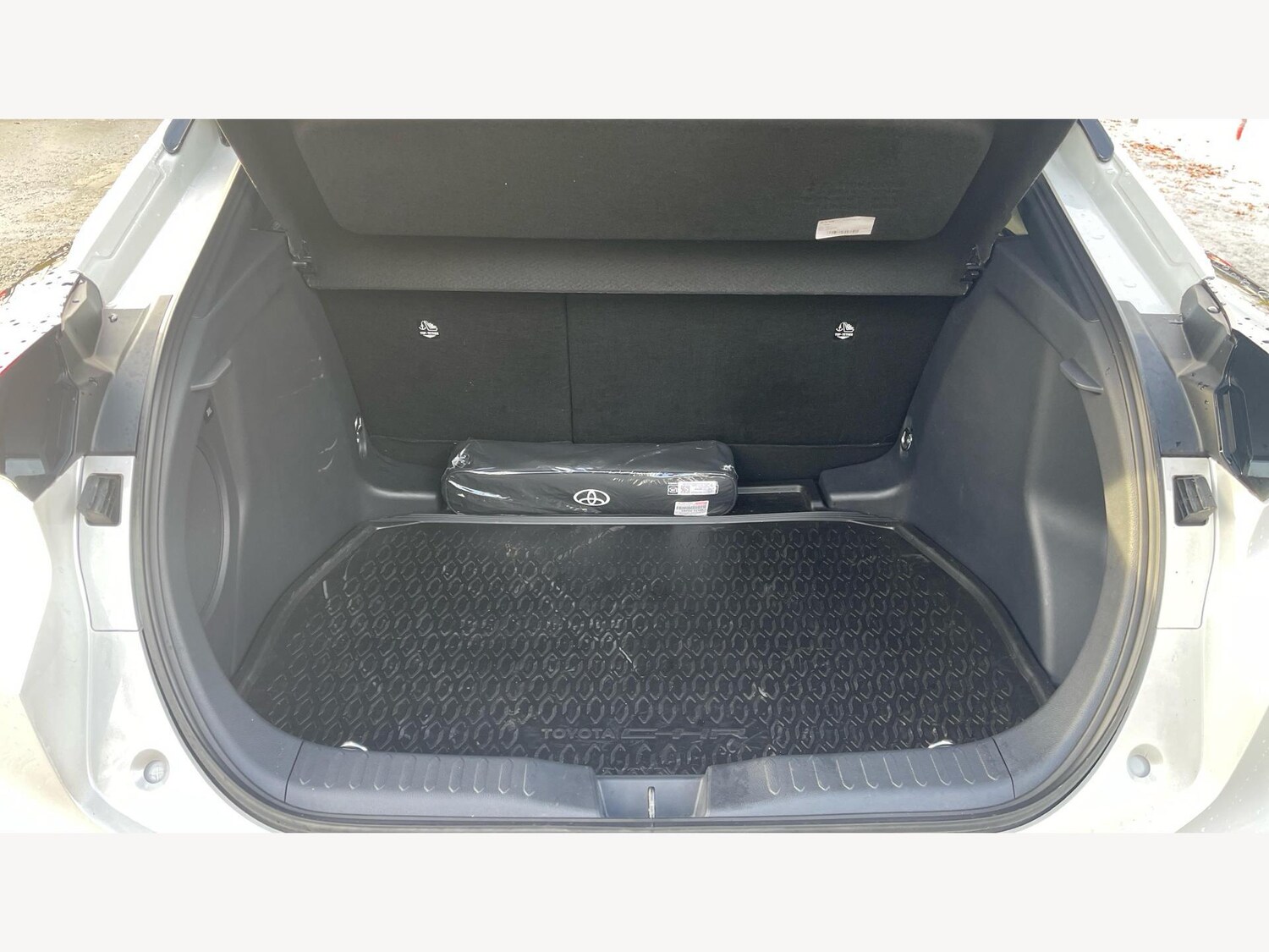 Used Toyota C-HR 2025 for sale - 77097988: Photo 16