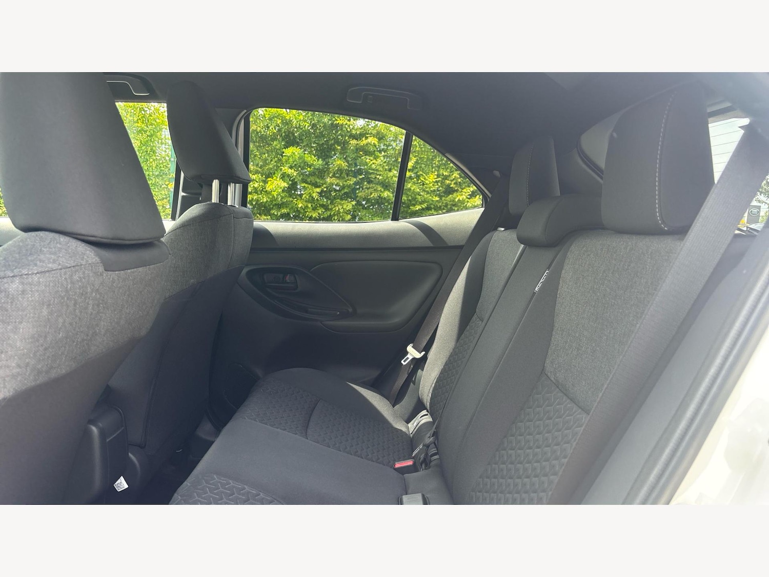 Used Toyota Yaris Cross 2022 for sale - 76832857: Photo 15
