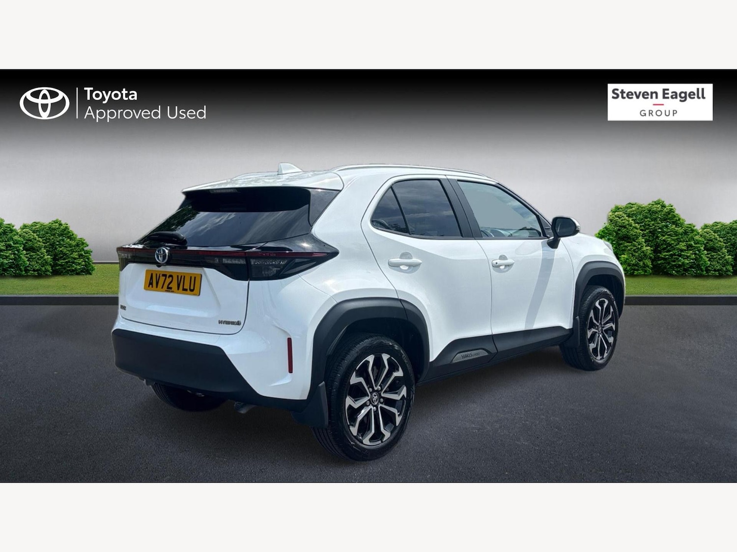 Used Toyota Yaris Cross 2022 for sale - 76832857: Photo 2