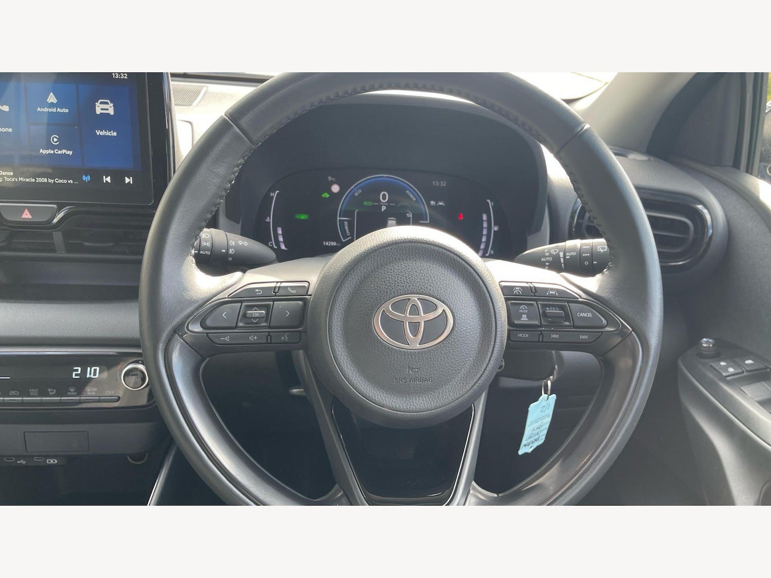 Used Toyota Yaris 2024 for sale - 78072048: Photo 10
