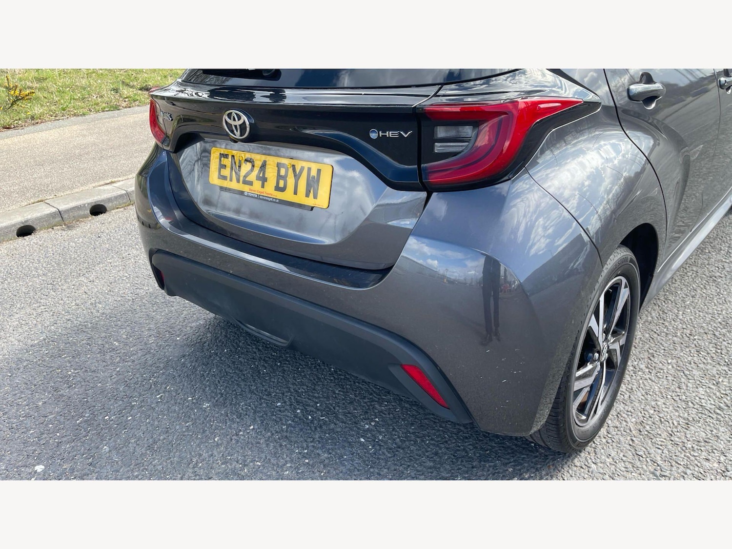 Used Toyota Yaris 2024 for sale - 78072048: Photo 26