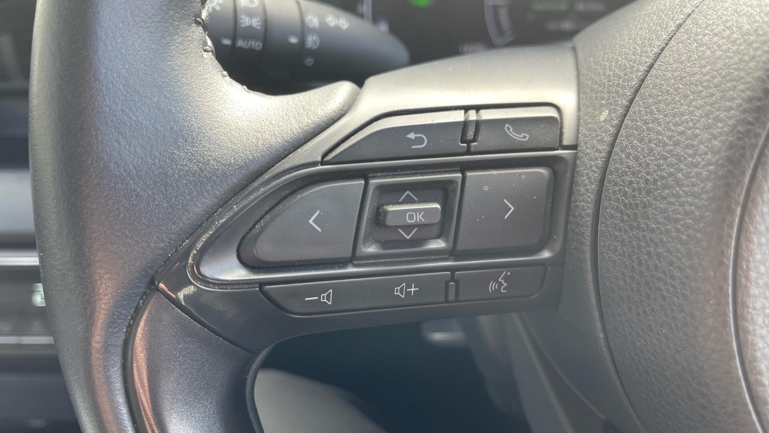 Used Toyota Yaris 2024 for sale - 78072048: Photo 34