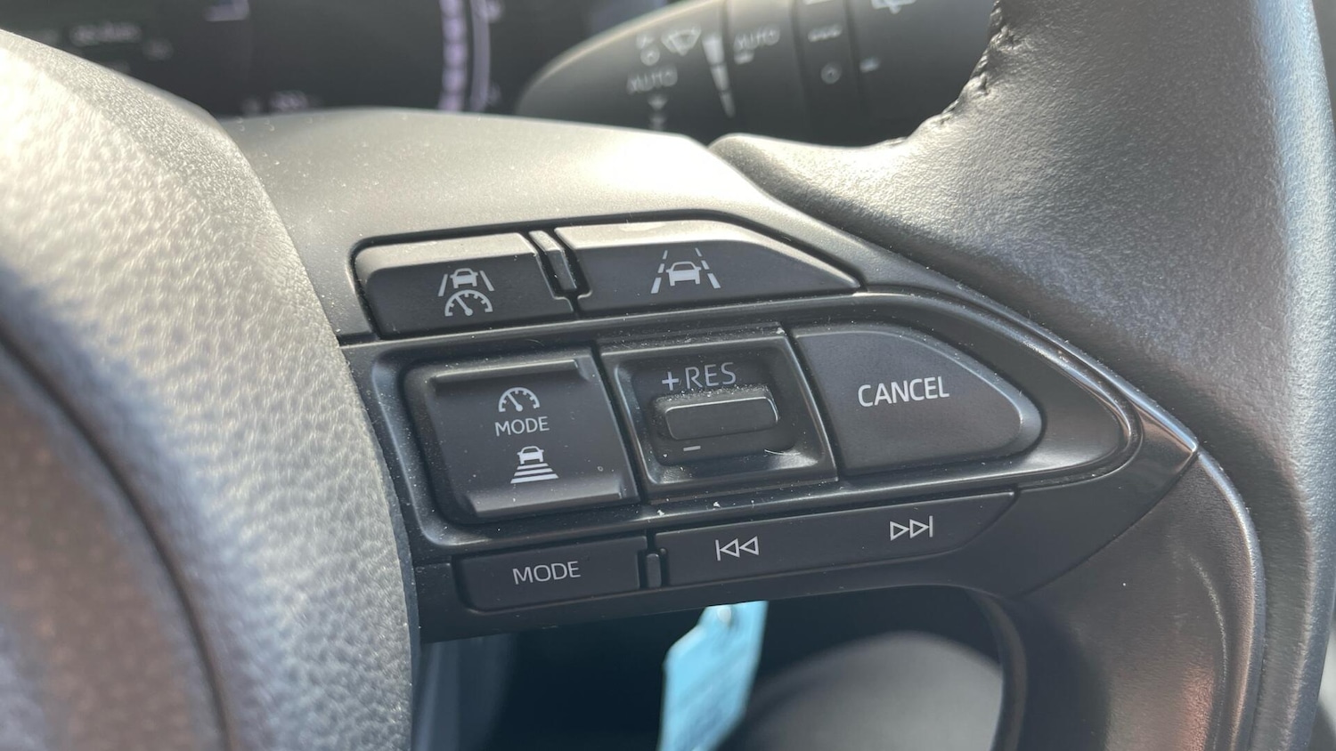 Used Toyota Yaris 2024 for sale - 78072048: Photo 35