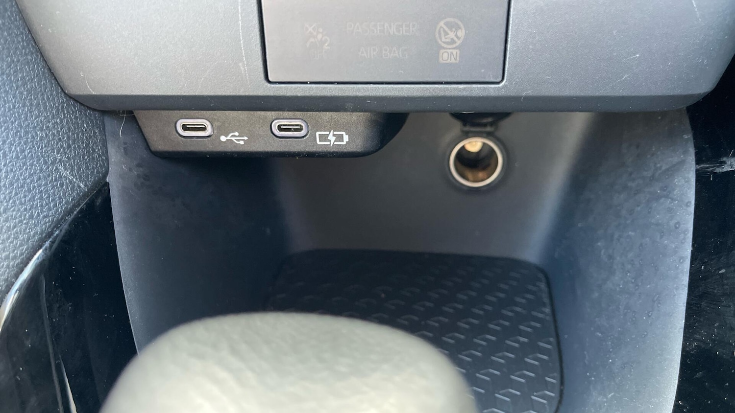 Used Toyota Yaris 2024 for sale - 78072048: Photo 38