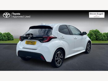 Used Toyota Yaris 2021 for sale - 78404523: Photo