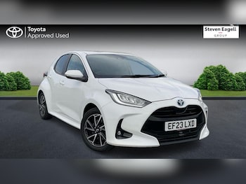 Used Toyota Yaris 2023 for sale - 75608982: Photo