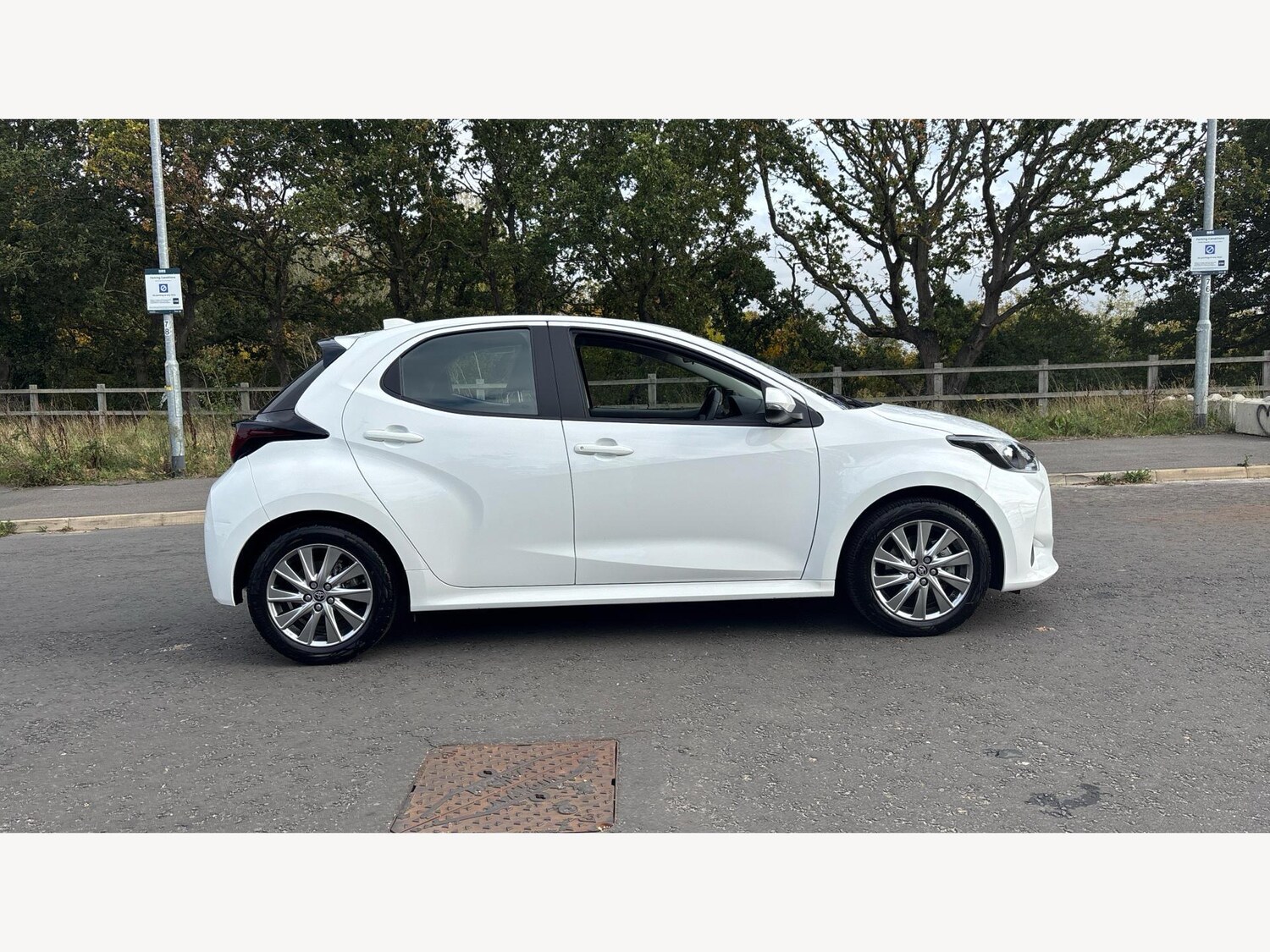 Used Toyota Yaris 2023 for sale - 76251338: Photo 18