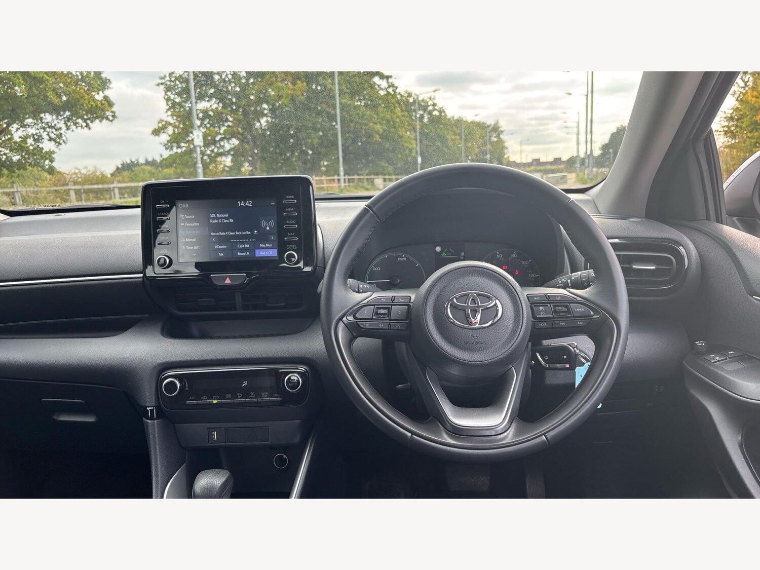 Used Toyota Yaris 2023 for sale - 76251338: Photo 8