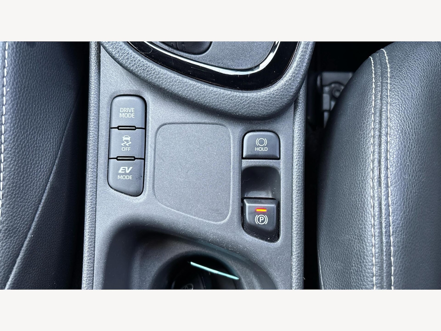 Used Toyota Yaris for sale - 77229625: Photo 31