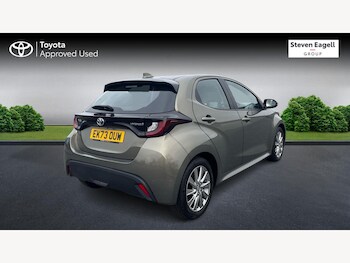 Used Toyota Yaris 2023 for sale - 78404478: Photo