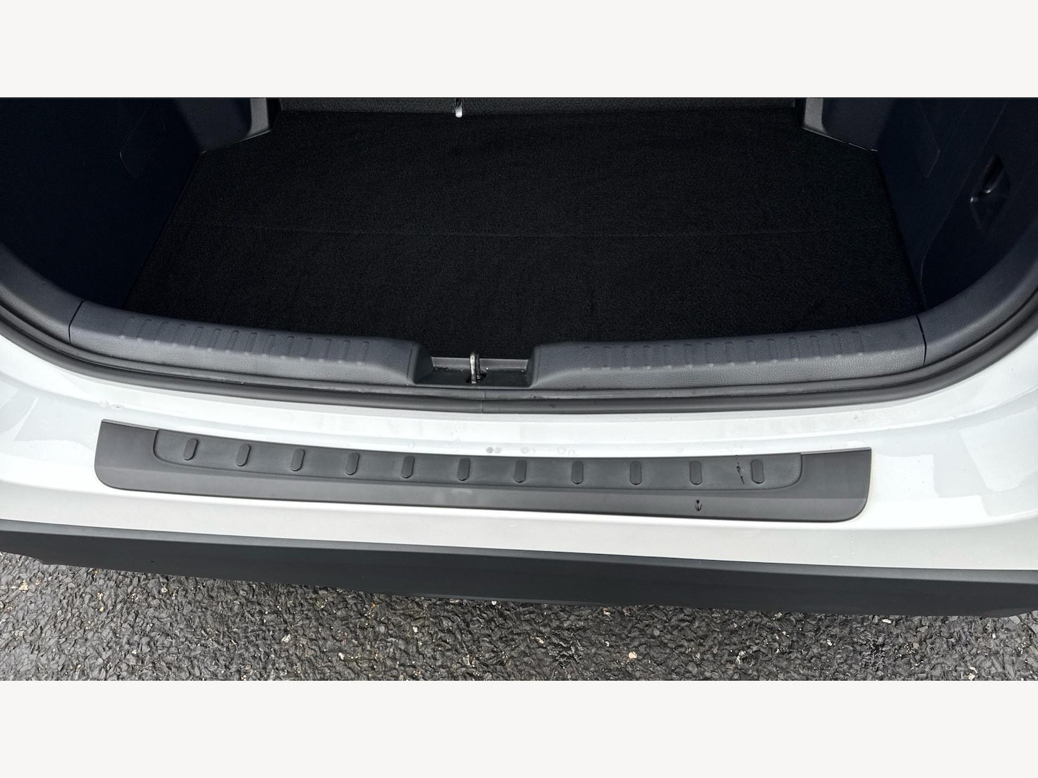 Used Toyota Yaris 2023 for sale - 77156795: Photo 22