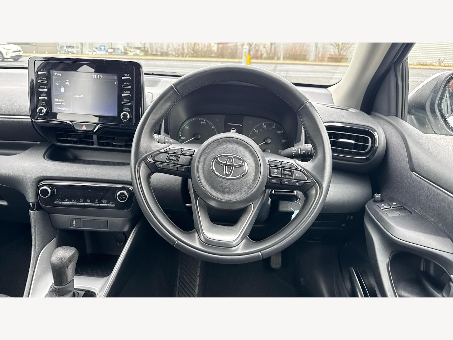 Used Toyota Yaris 2023 for sale - 77156795: Photo 8