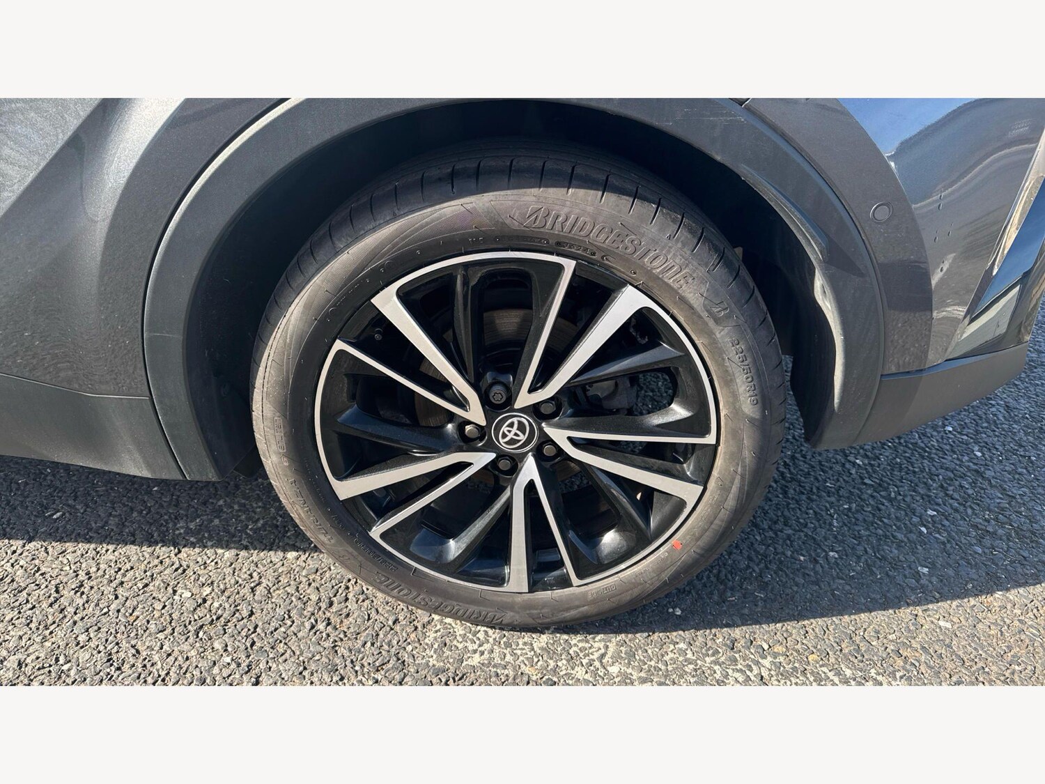 Used Toyota C-HR for sale - 77909745: Photo 28