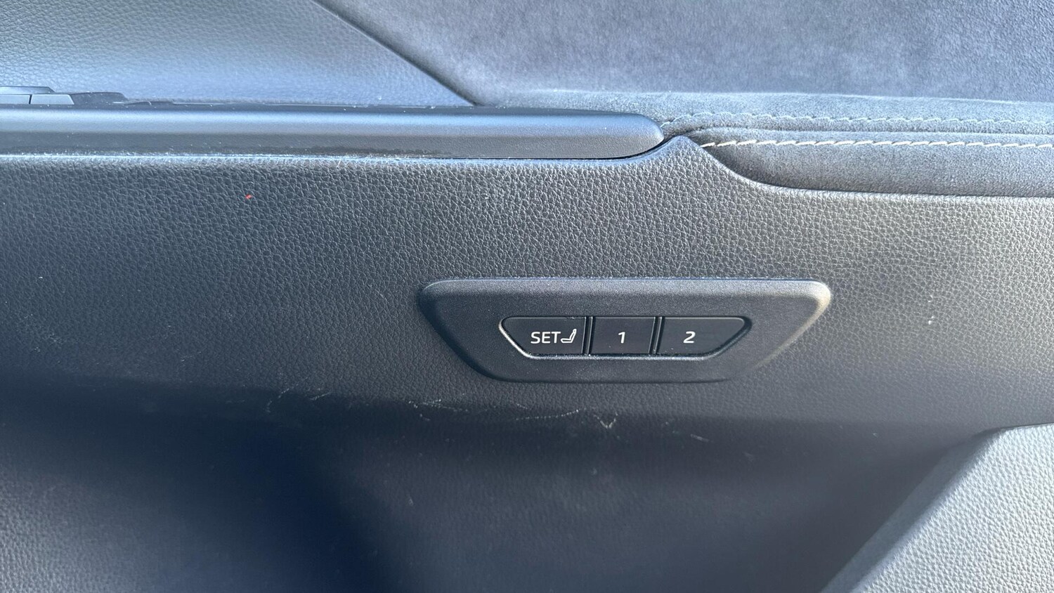 Used Toyota C-HR for sale - 77909745: Photo 37