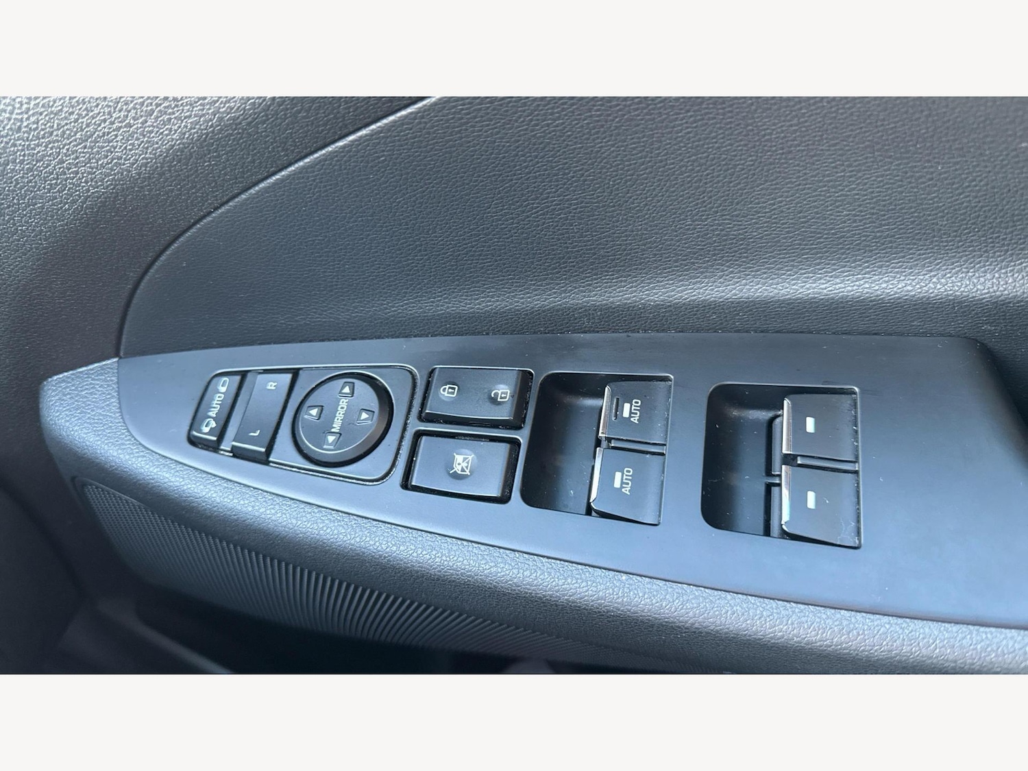 Used Hyundai TUCSON 2020 for sale - 77049785: Photo 29