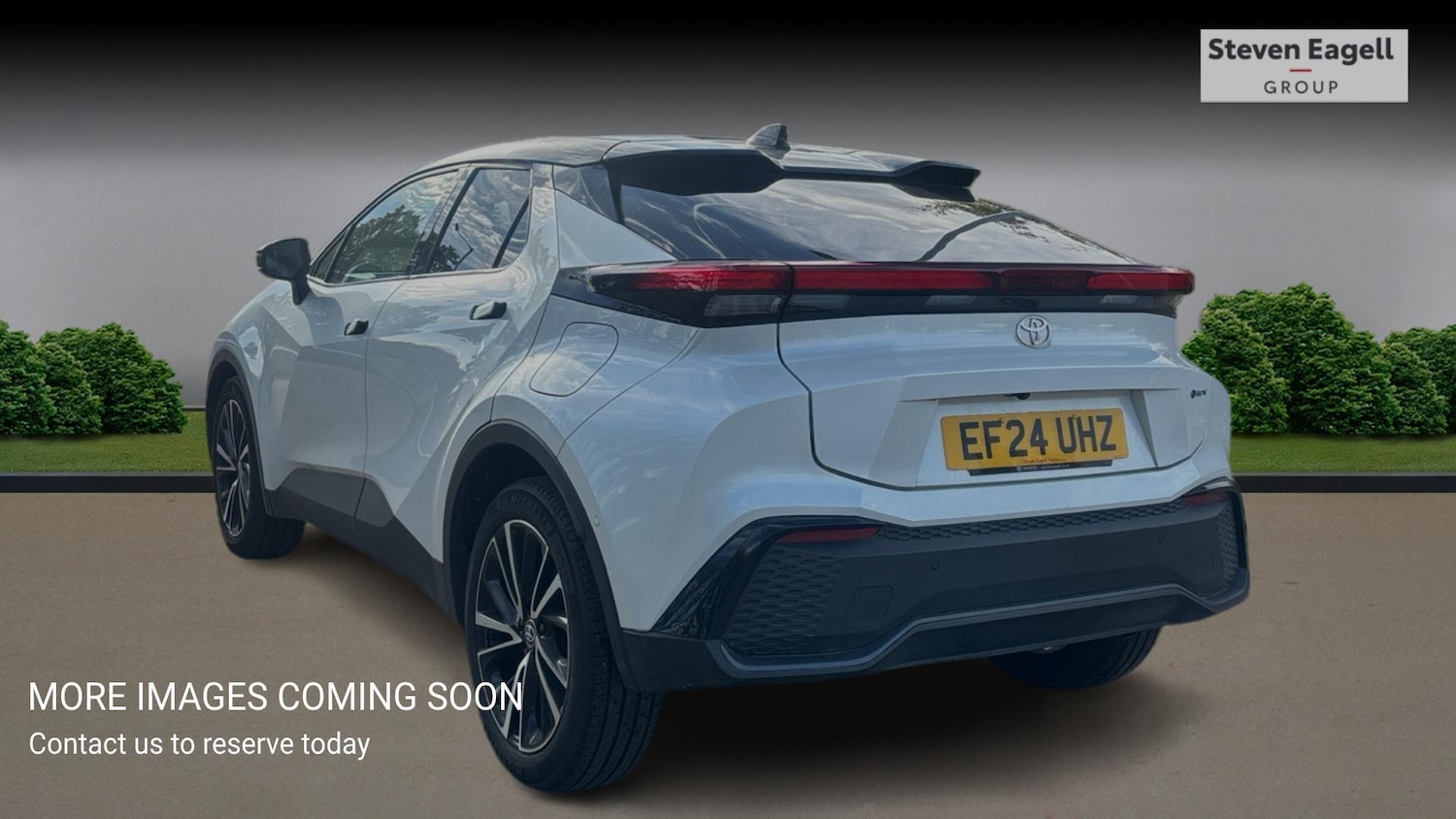 Used Toyota C-HR 2024 for sale - 76371549: Photo 2