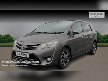 Used Toyota Verso 2017 for sale - 78796112: Photo