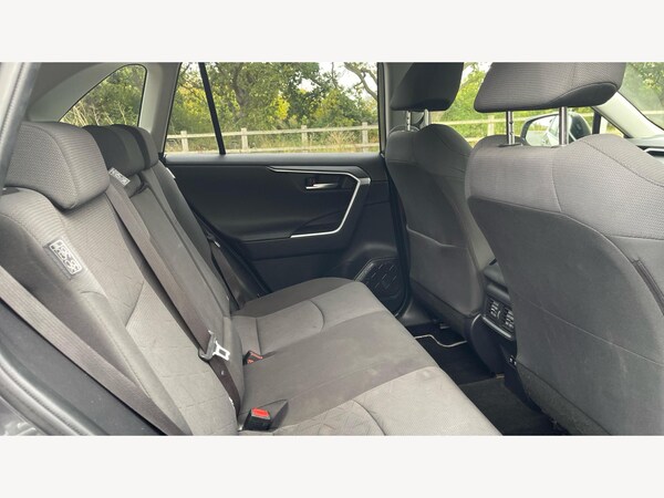 Used Toyota RAV4 2019 for sale - 76199919: Photo 14