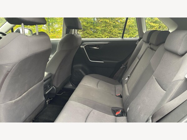 Used Toyota RAV4 2019 for sale - 76199919: Photo 15