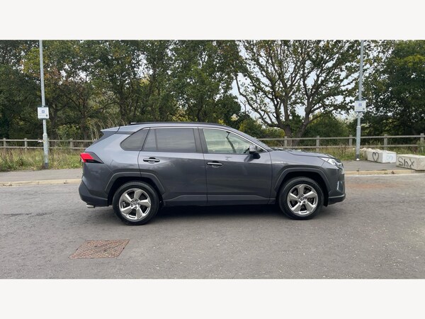 Used Toyota RAV4 2019 for sale - 76199919: Photo 18