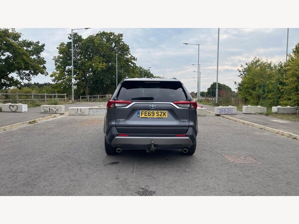 Used Toyota RAV4 2019 for sale - 76199919: Photo 21