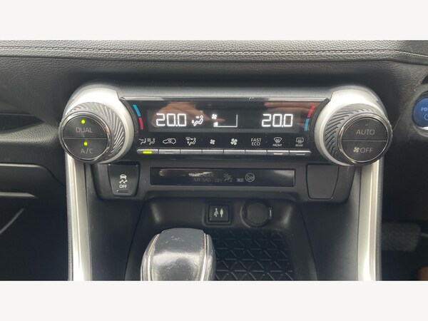 Used Toyota RAV4 2019 for sale - 76199919: Photo 34