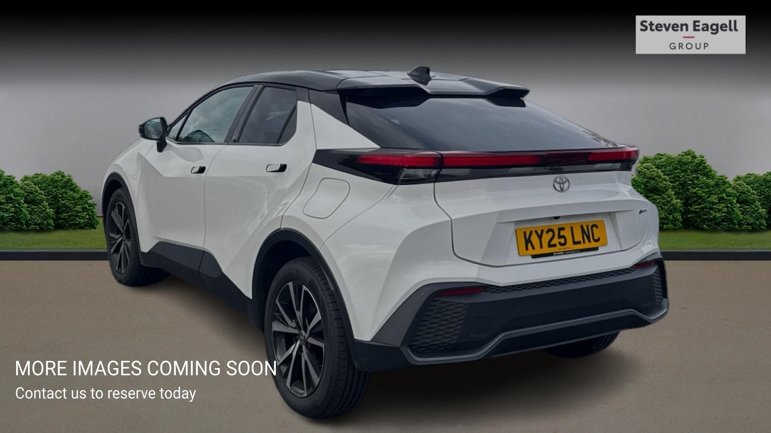 Used Toyota C-HR for sale - 76440616: Photo 2