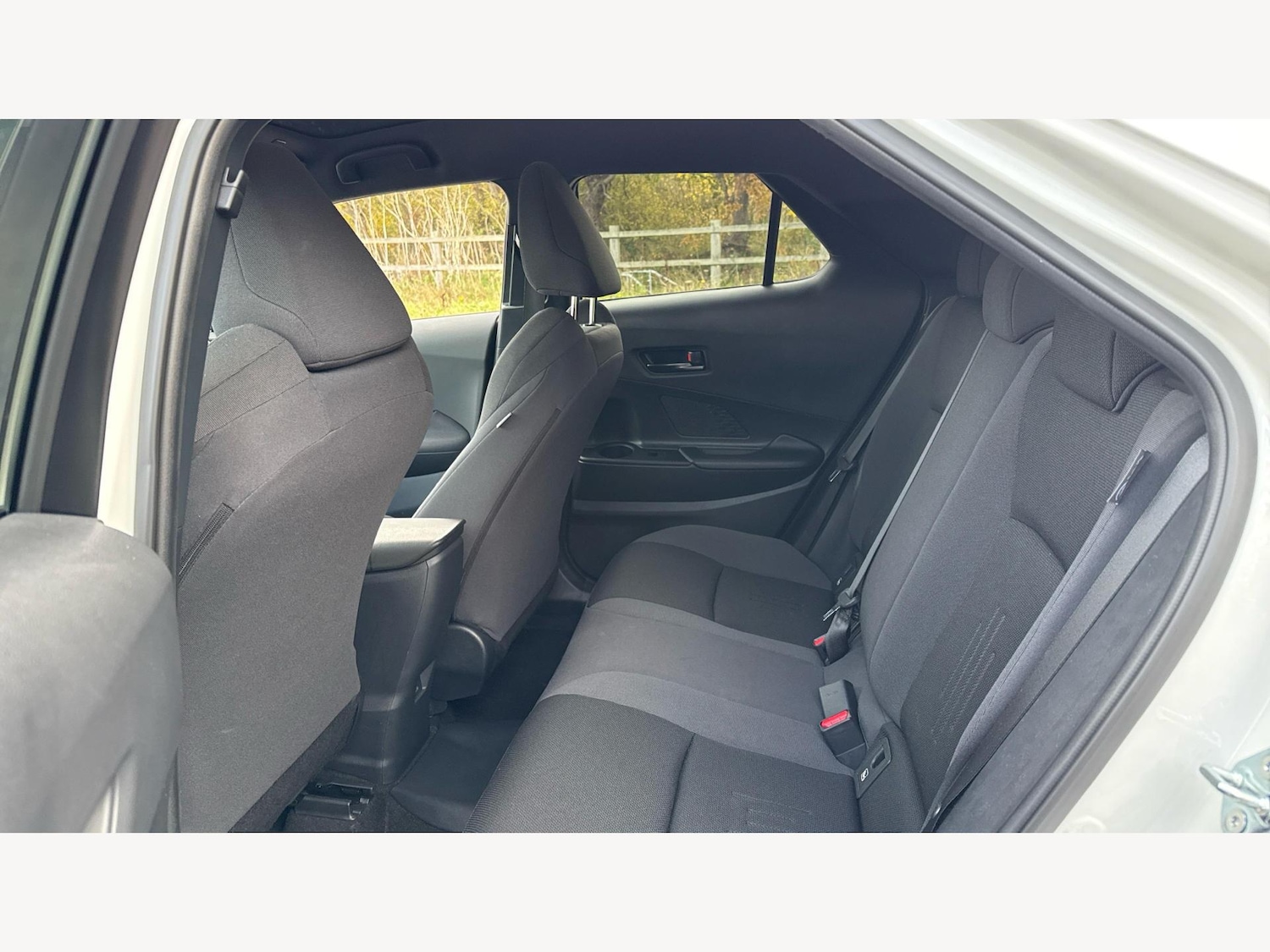 Used Toyota C-HR 2024 for sale - 76498967: Photo 15