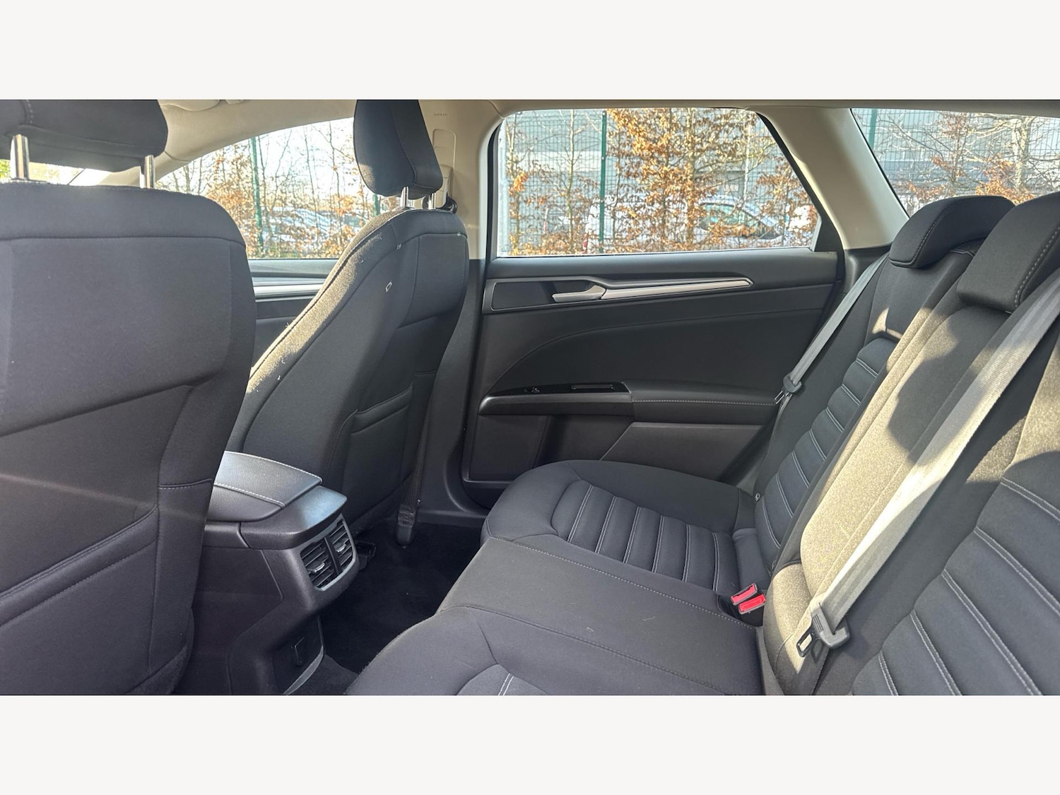 Used Ford Mondeo 2018 for sale - 76927020: Photo 15