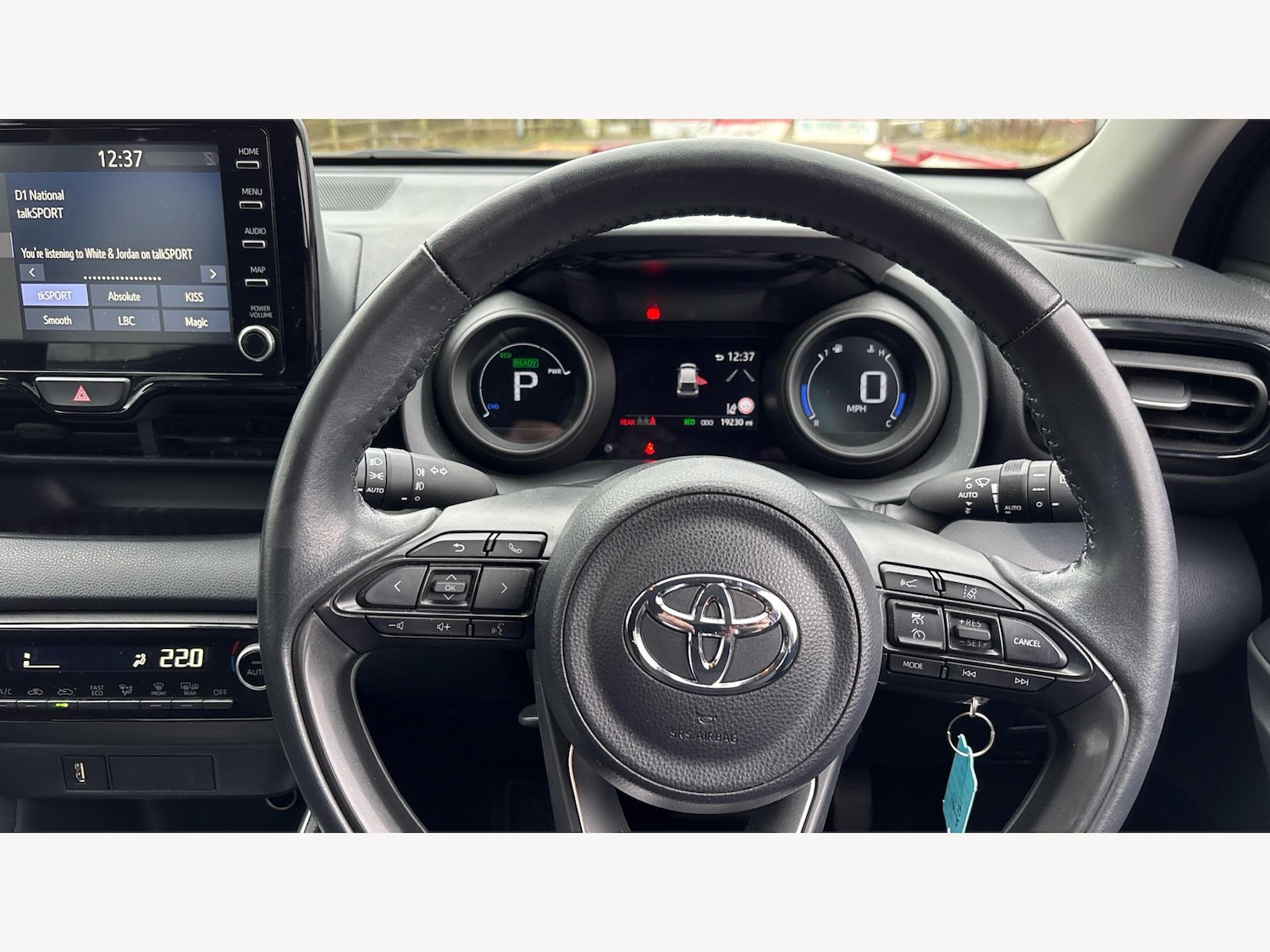 Used Toyota Yaris 2020 for sale - 77156577: Photo 10