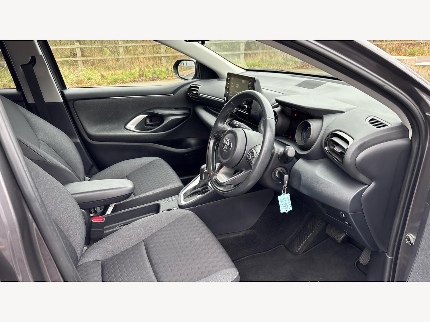 Used Toyota Yaris 2020 for sale - 77156577: Photo 13