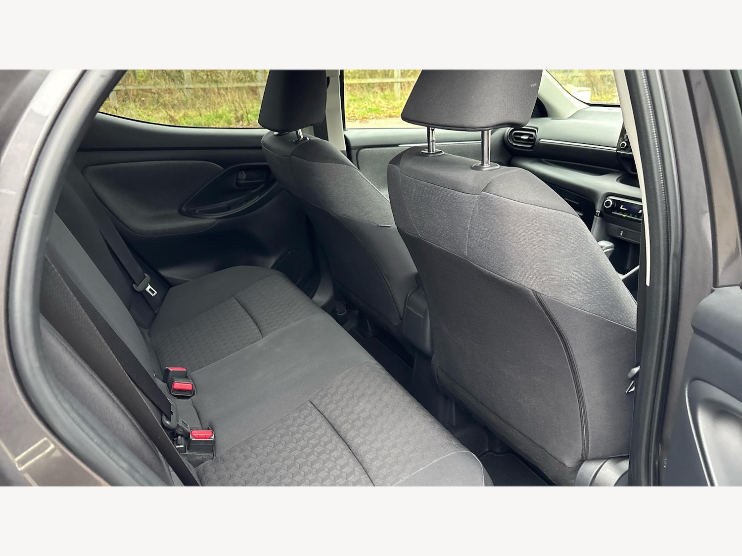 Used Toyota Yaris 2020 for sale - 77156577: Photo 14