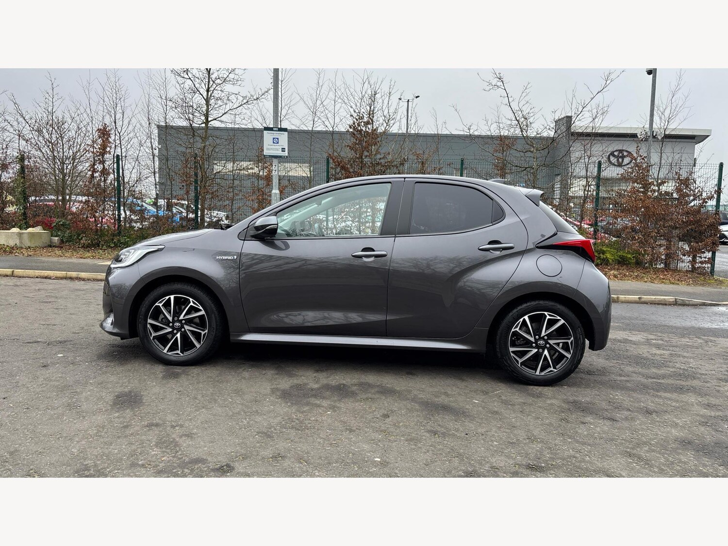 Used Toyota Yaris 2020 for sale - 77156577: Photo 19