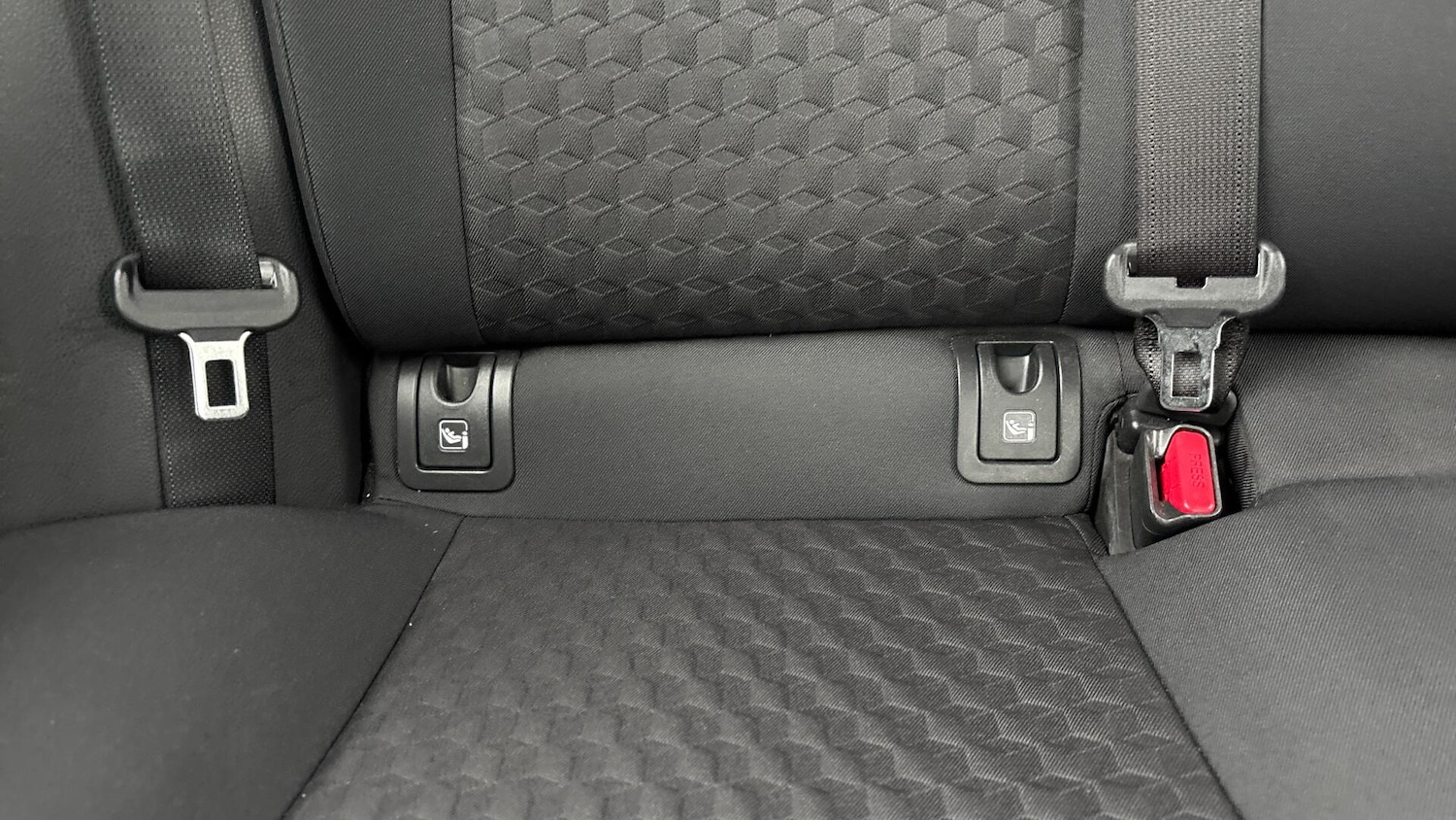 Used Toyota Yaris 2020 for sale - 77156577: Photo 35