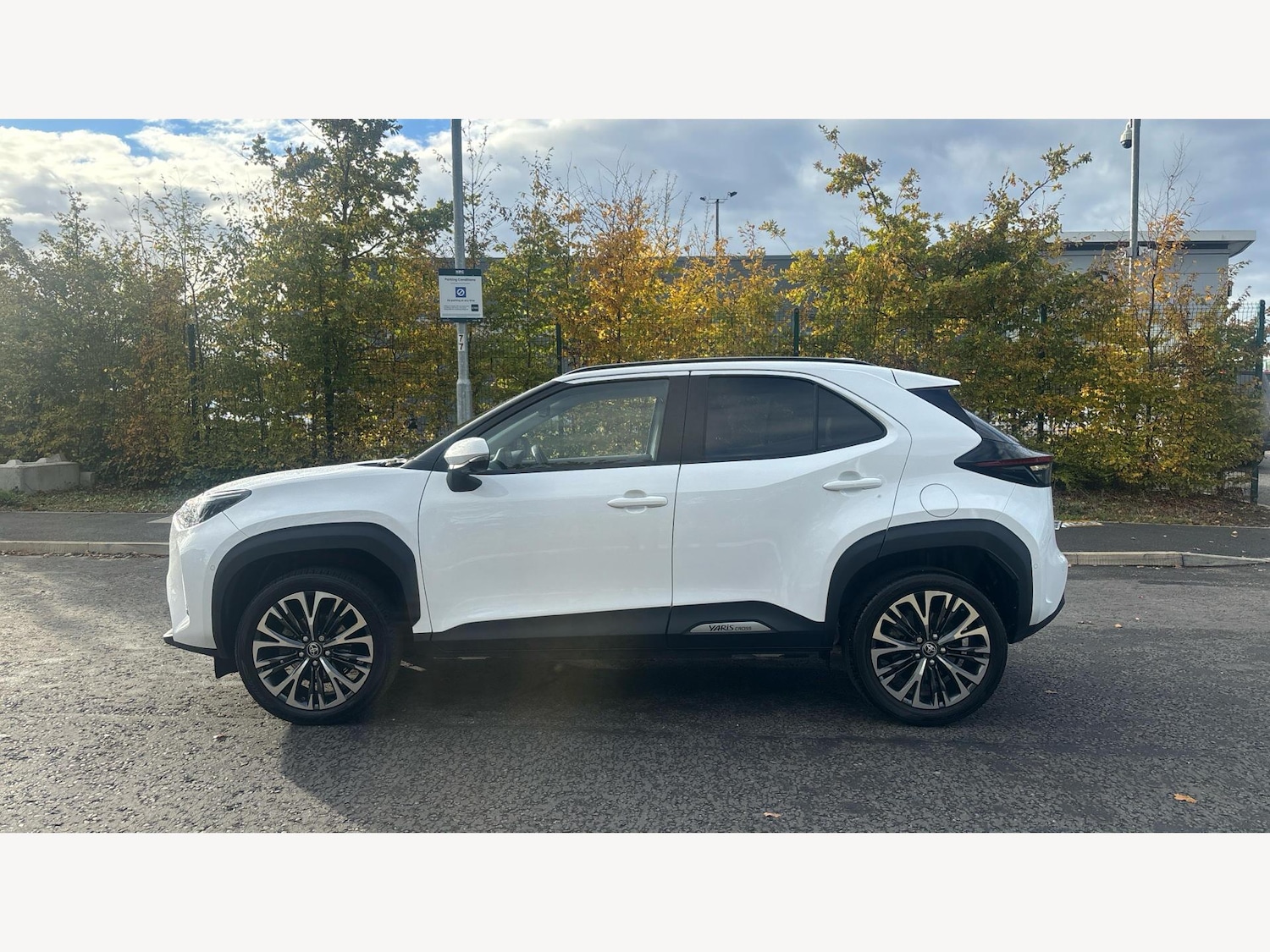 Used Toyota Yaris Cross 2024 for sale - 76936037: Photo 19