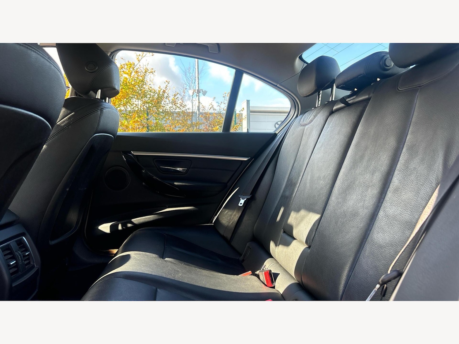 Used BMW 3 Series 2018 for sale - 76397889: Photo 15