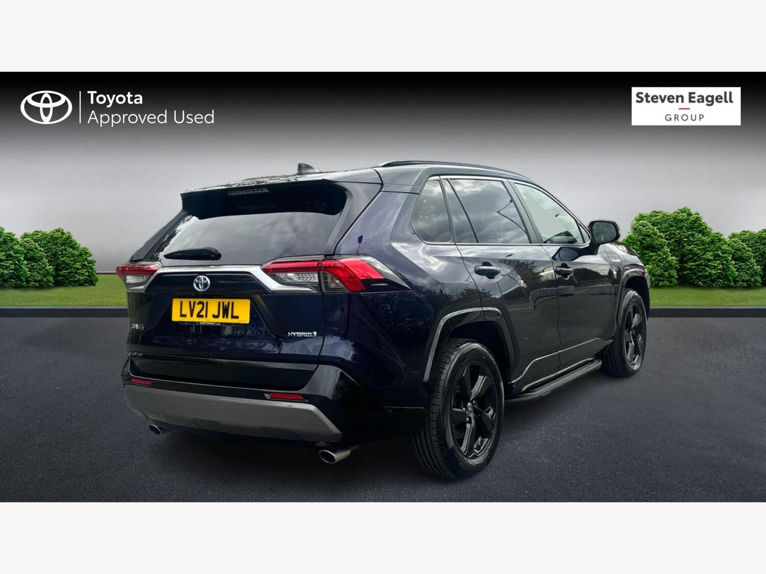 Used Toyota RAV4 2021 for sale - 76398351: Photo 2