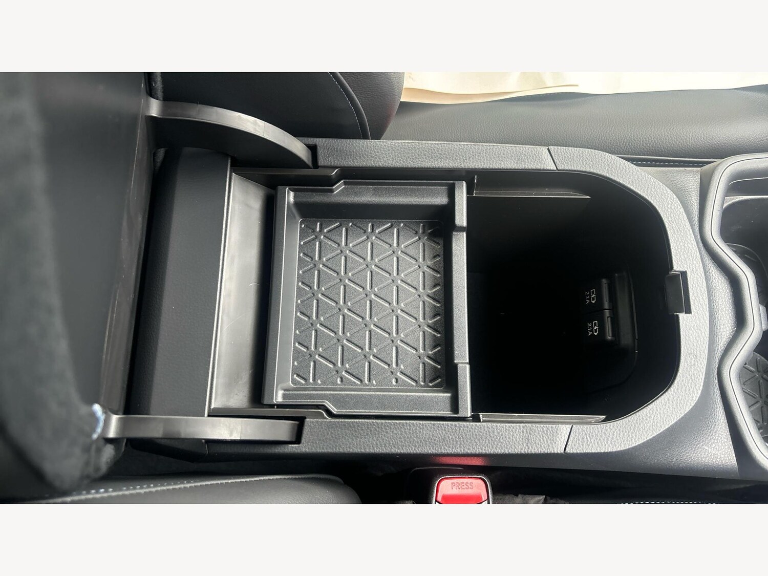 Used Toyota RAV4 2021 for sale - 76398351: Photo 34