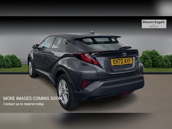 Used Toyota C-HR 2023 for sale - 75768385: Photo