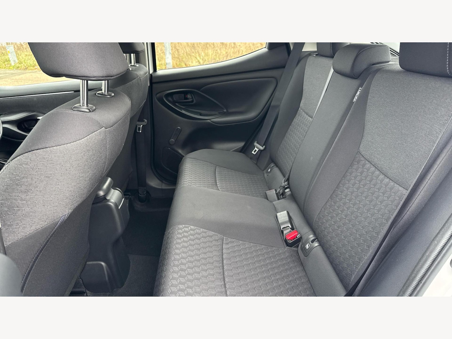 Used Toyota Yaris 2023 for sale - 77267644: Photo 15