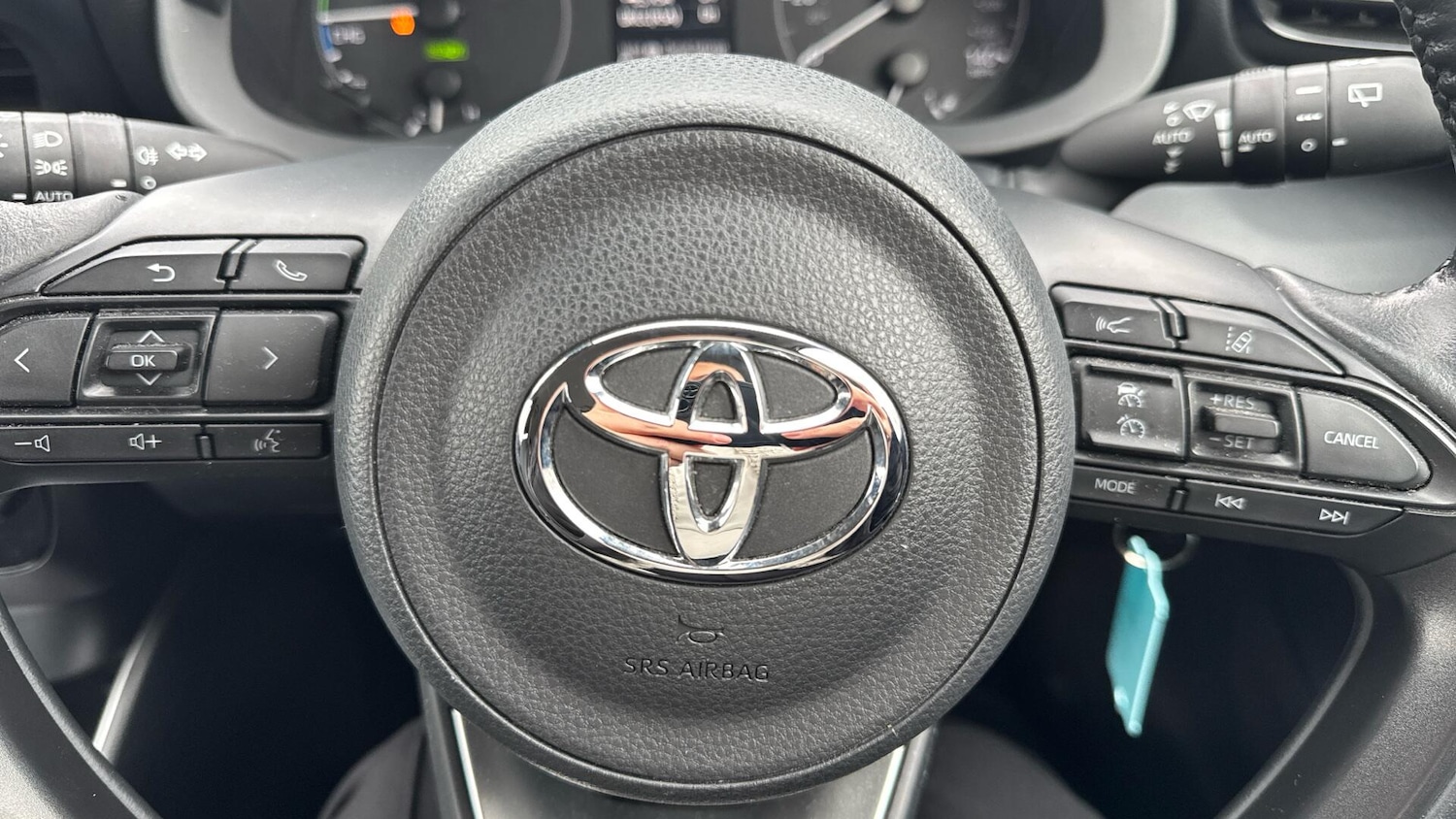 Used Toyota Yaris 2023 for sale - 77267644: Photo 37