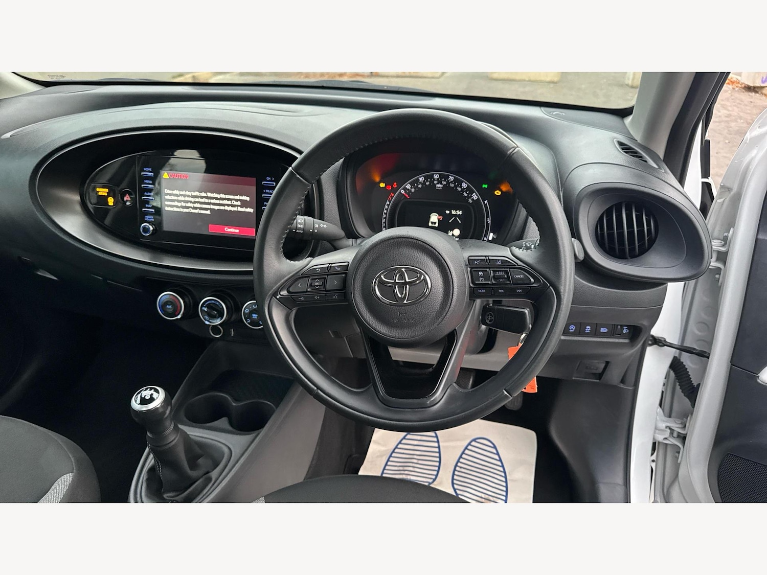 Used Toyota Aygo X 2023 for sale - 76832506: Photo 10