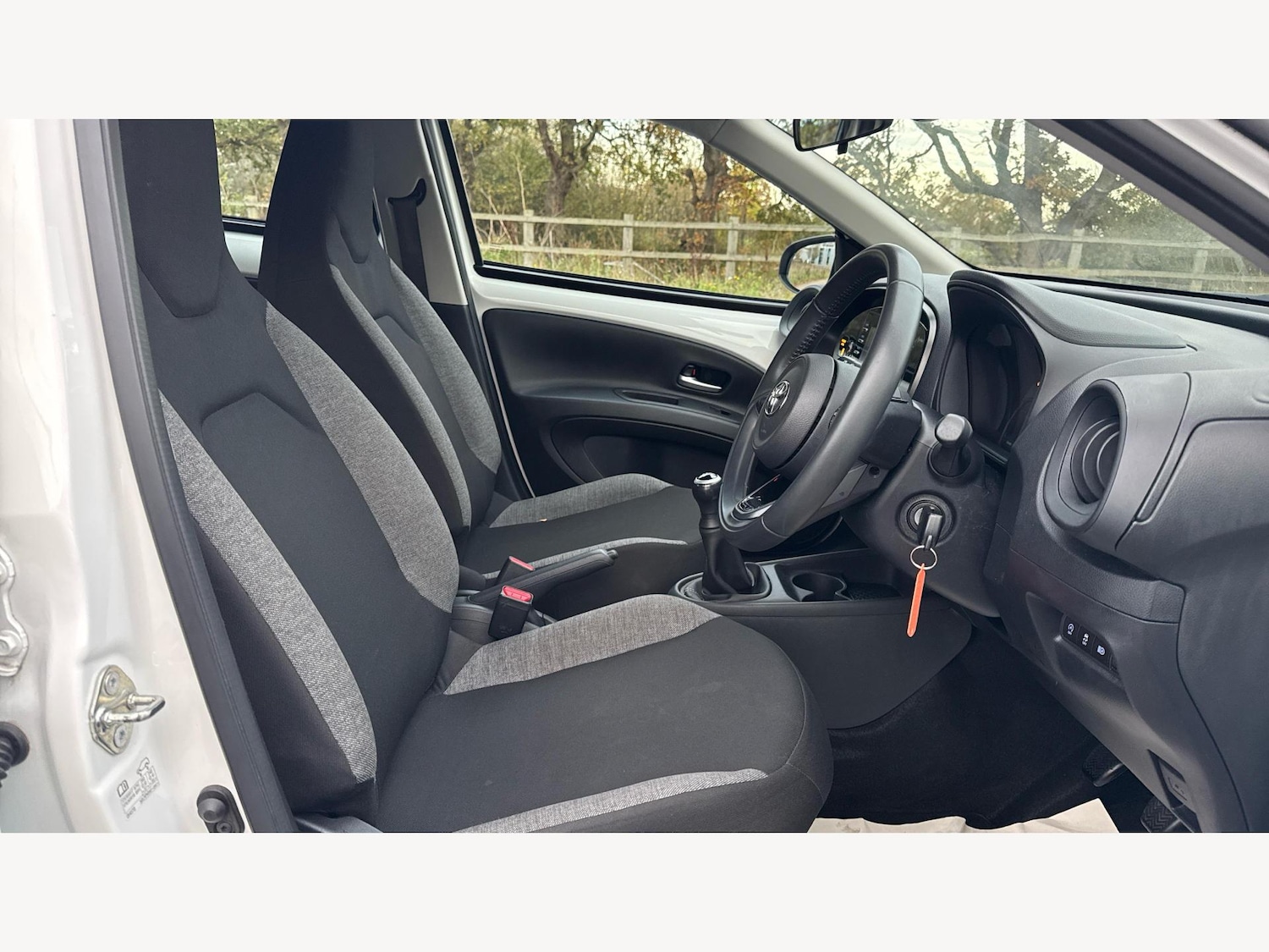 Used Toyota Aygo X 2023 for sale - 76832506: Photo 13