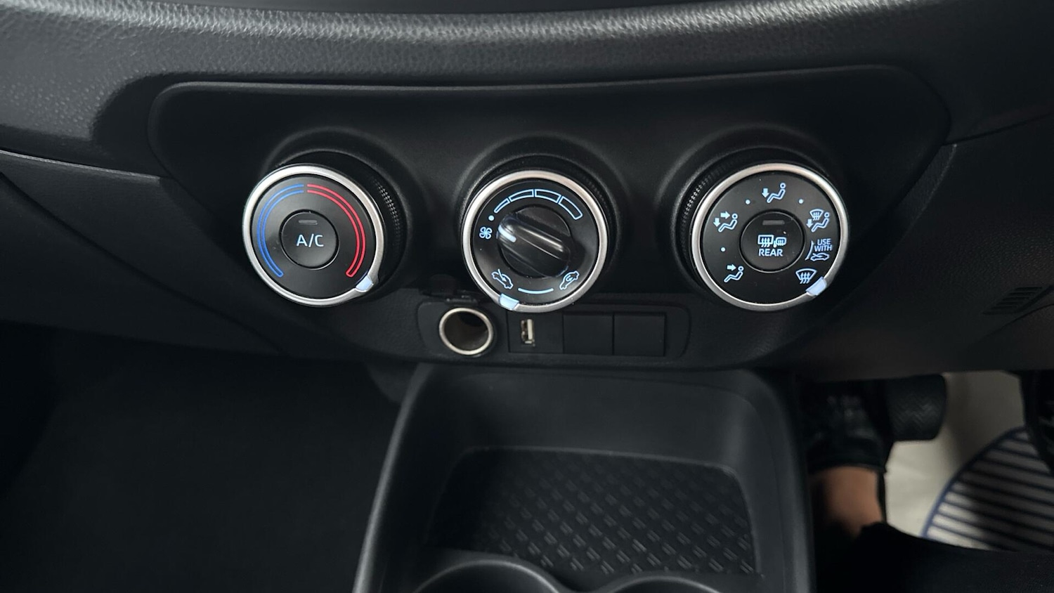 Used Toyota Aygo X 2023 for sale - 76832506: Photo 37