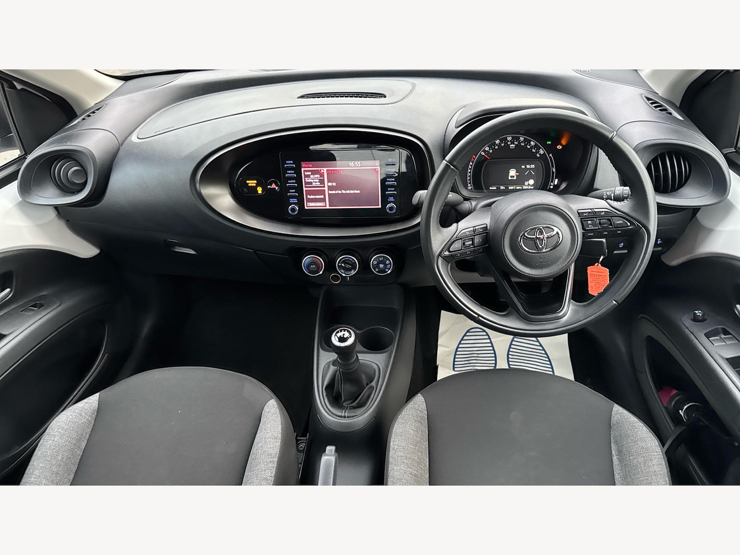 Used Toyota Aygo X 2023 for sale - 76832506: Photo 7