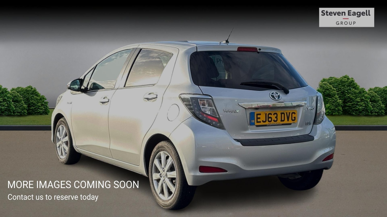 Used Toyota Yaris 2013 for sale - 77738122: Photo 2