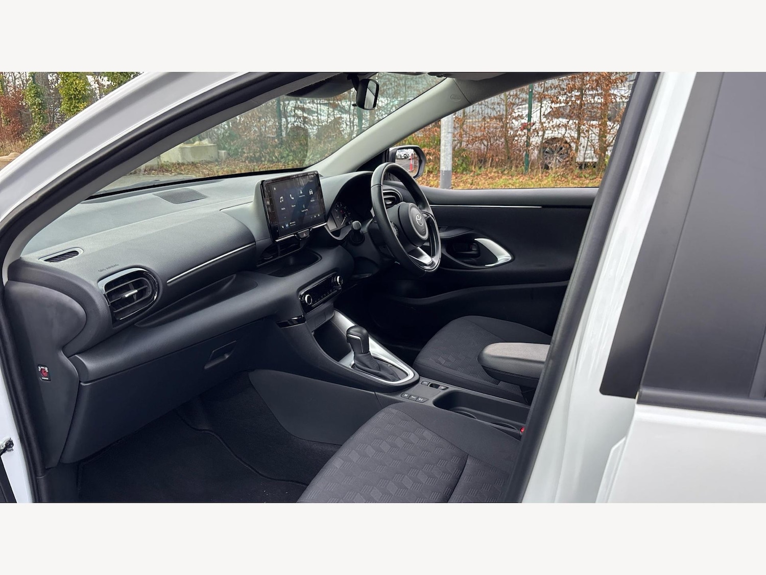 Used Toyota Yaris for sale - 77267837: Photo 12