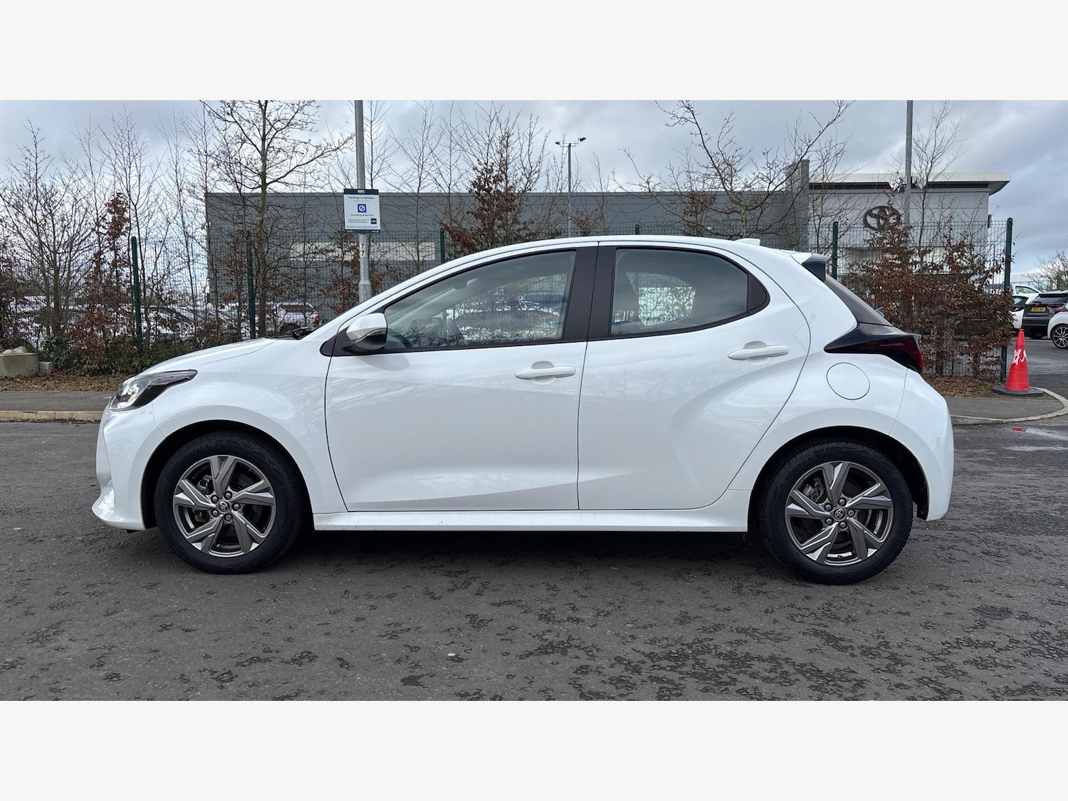 Used Toyota Yaris for sale - 77267837: Photo 19