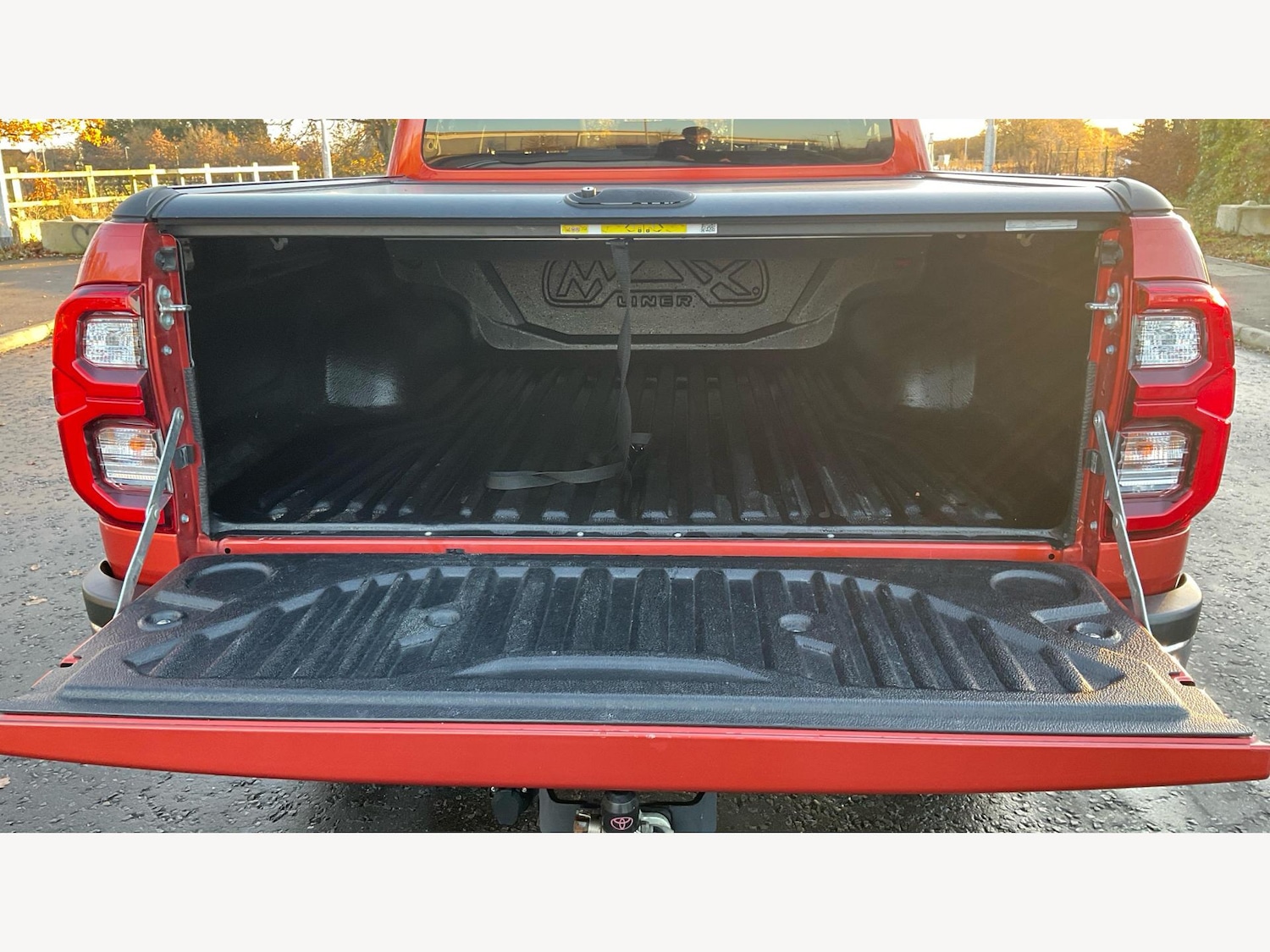 Used Toyota Hilux 2022 for sale - 76735288: Photo 16